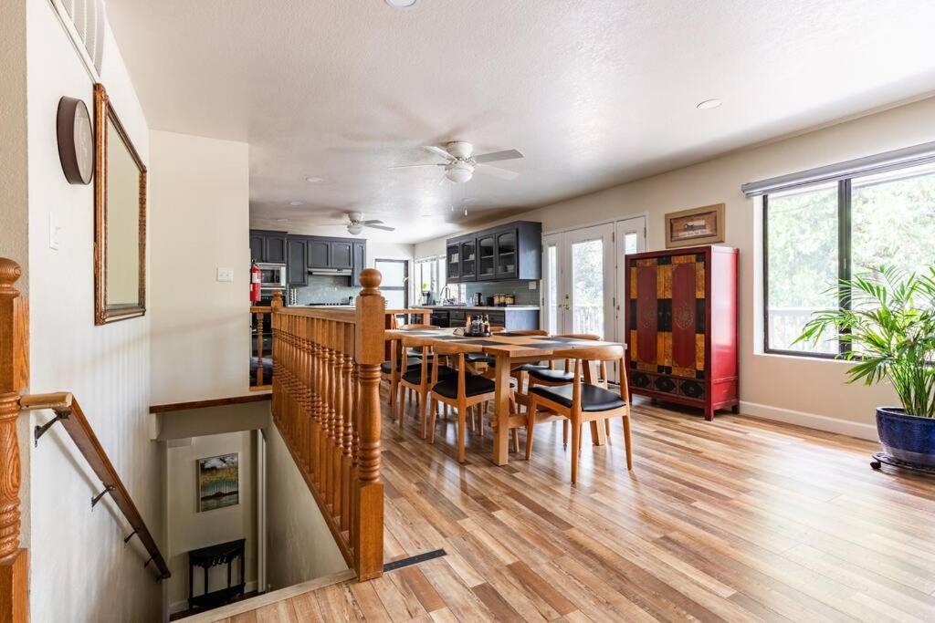 Vakantiehuis Ponderosa Creekside Retreat